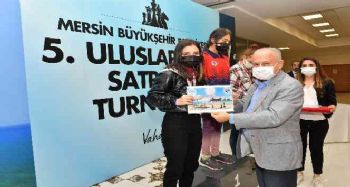 5. Mersin Uluslararası Açık Satranç Turnuvası'nda ödüller sahibini buldu