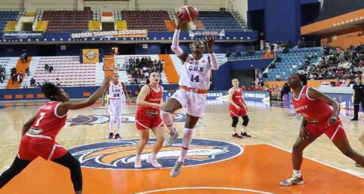 ÇBK'da 4 oyuncuyla sözleşme yenilendi
