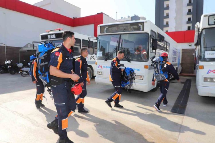 Mersin Büyükşehir Belediyesi’nden deprem tatbikatı