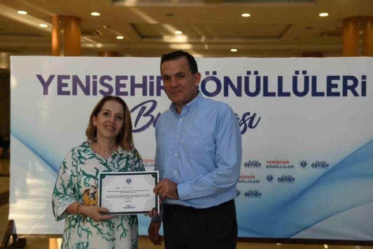 Başkan Özyiğit, gönüllülerle buluştu