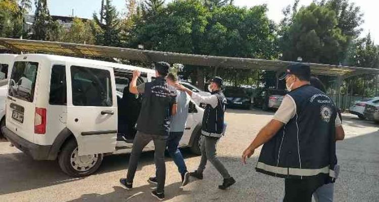 Mersin'de göçmen kaçakçılığı operasyonu