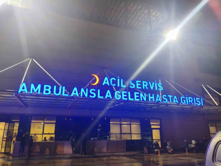 Trafikte çıkan tartışma silahlı kavgaya dönüştü: 1 yaralı