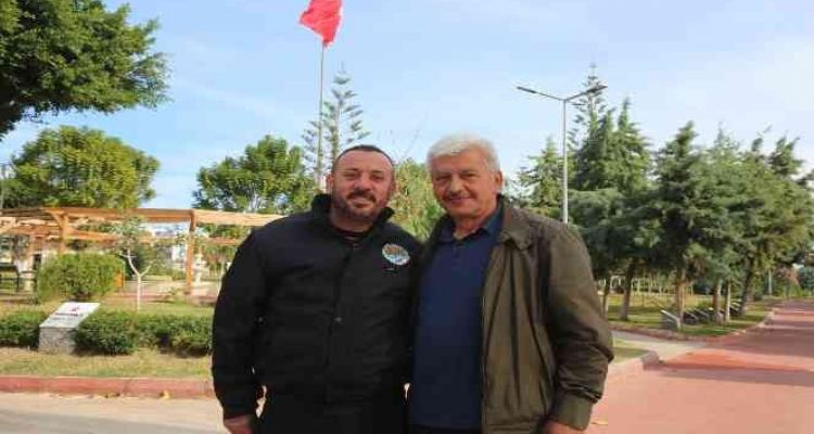 Temizlik yaparken 100 bin lira buldu, sahibine ulaştırdı