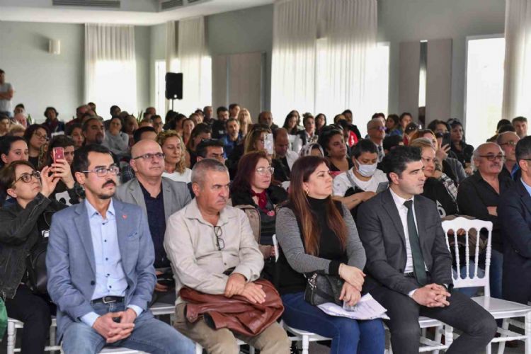 Sokak hayvanı gönüllülerine yönelik ‘Yerel Hayvan Koruma Görevlisi Eğitimi’ düzenlendi