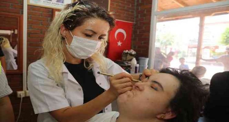 Toroslar Belediyesinden özel bireylere kuaför hizmeti