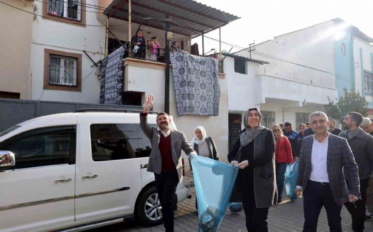 Akdeniz Belediyesinin ‘temizlik kampanyası’ sürüyor