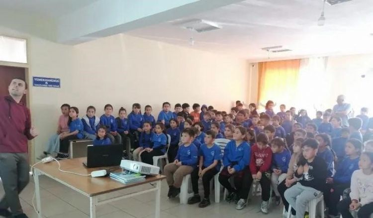 Bozyazı’da ‘Bağımlılıkla Mücadele Semineri’ düzenlendi