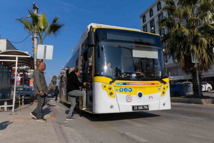 Mersin’de toplu taşıma araçlarıyla günde 200 bin yolcu taşınıyor