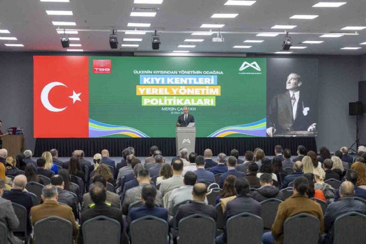 Başkan Seçer: Kıyı kentlerinin geleceği, Türkiye’nin geleceğinin çok önemli bir parçasıdır