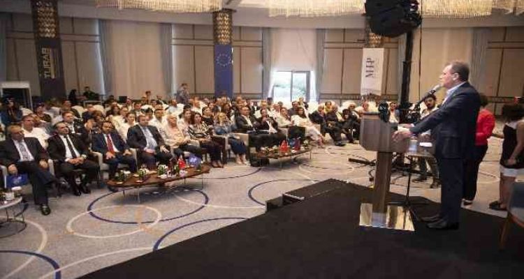 Seçer: Mersin geleceğin yükselen yıldızı