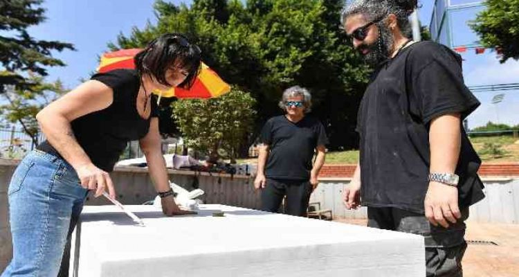 Mersin'e "Umut Çocuk" heykeli