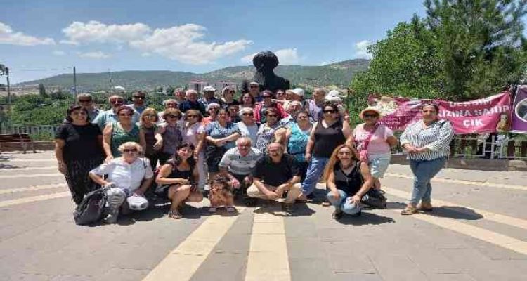 Tunceli gezisine çıkan Alevi vatandaşlardan Başkan Tarhan'a teşekkür