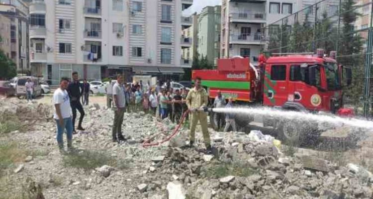 Tarsus'ta yangın gönüllülerine eğitim verildi