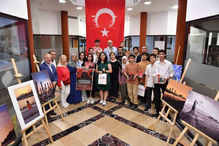 Mersin’de ‘Camhuriyetin 100. Yılına Özel Fotoğraf Yarışması’ sonuçlandı