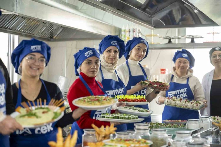 MERCEK’te yeni yıl coşkusu renkli atölyelerle yaşandı