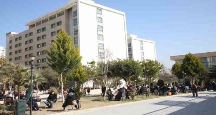 Mersin'deki depremzedeler o anları anlattı: Ölümün artık geldiğini düşündüm
