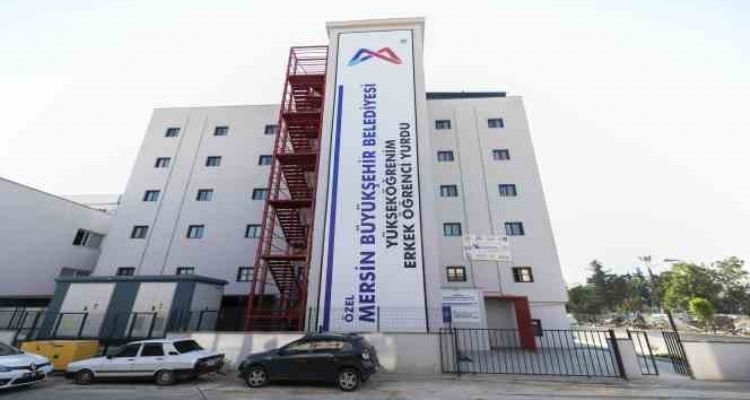 Mersin'de depremzedeler sıcak yuva ortamında misafir ediliyor