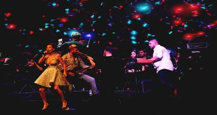 Mersin'de pop rock coşkusu
