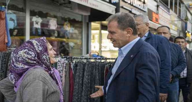Seçer: Mersin, geniş bir renk cümbüşünün olduğu bir kent