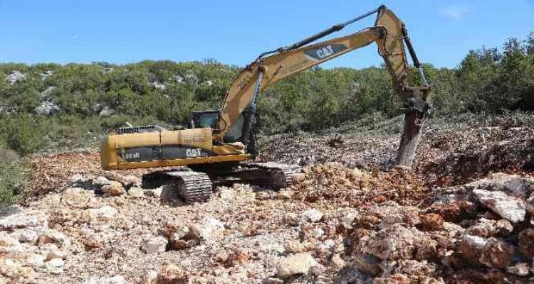 Erdemli'de 5 milyon TL'lik yatırımla yol 48 kilometre kısalıyor