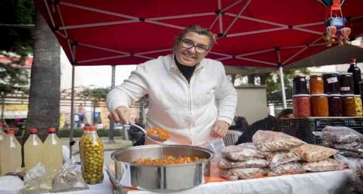 Mersin'de kadınlar doğal ürünler üreterek kazanıyor