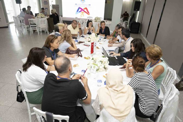 Mersin’de ‘Sokak Hayvanları Çalıştayı’