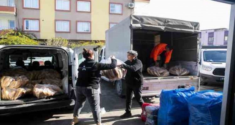 MER-EK'te üretilen tüm ekmekler deprem bölgesine gönderiliyor