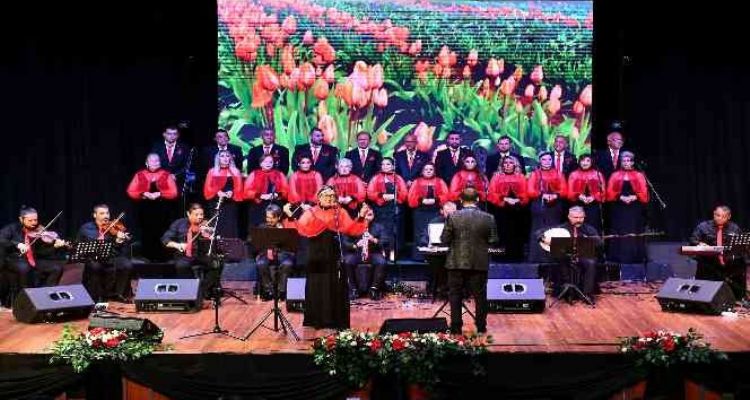 Kursiyerler 'Bahar Esintileri' konserinde sahne deneyimi yaşadı