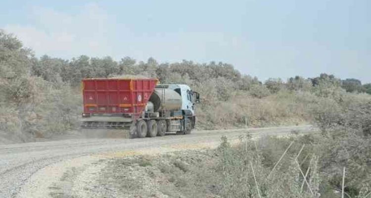 Mersin'de yol çalışmaları sürüyor