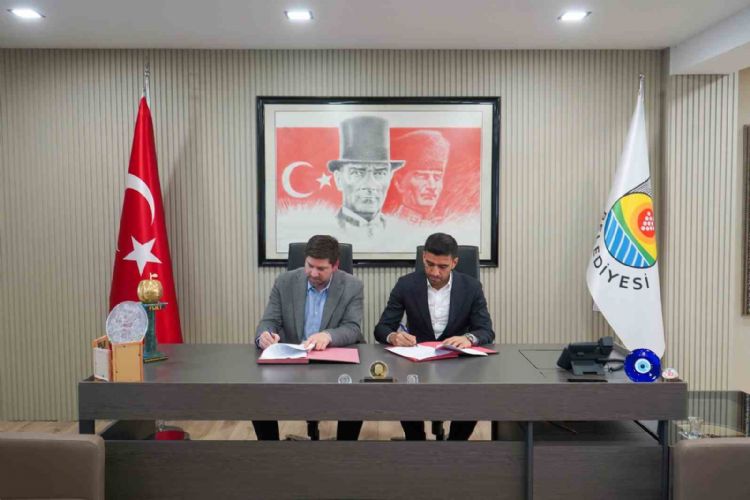 Tarsus Belediyesinden kardeş belediyeye destek