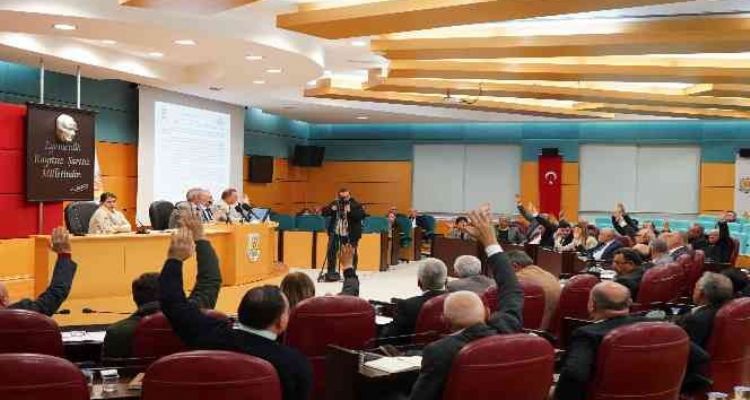 Başkan Bozdoğan: Tarsus'un geleceği için herkesin elini taşın altına koyması gerek