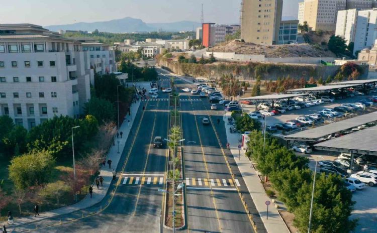MEÜ Tıp Fakültesi Hastanesi’nin giriş yolu yenilendi