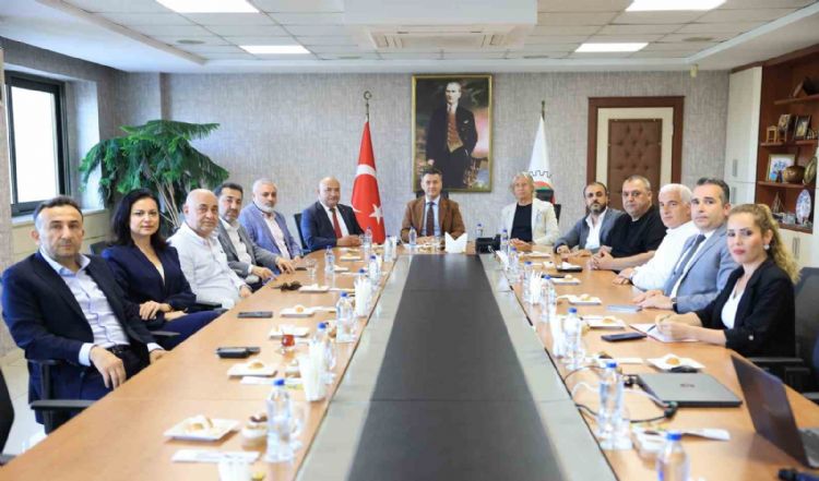 Halep’ten Mersinli sanayicilere yatırım daveti