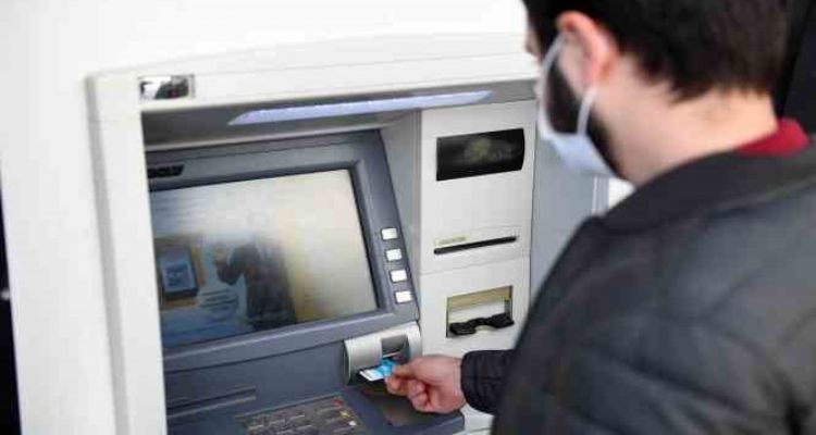 Mersin'de öğrenim yardımlarının son ödemesi hesaplara yatırıldı