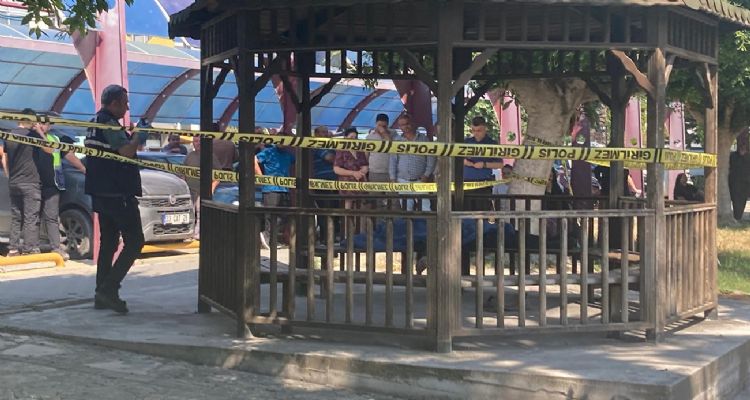 Mersin’de şüpheli ölüm: Parkta cansız bedeni bulundu