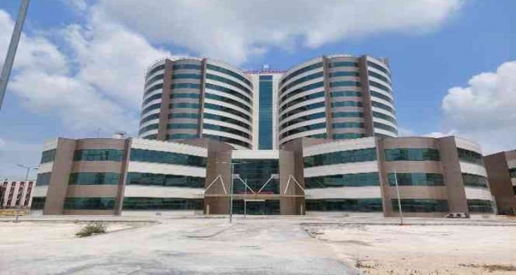 Tarsus Devlet Hastanesi yeni binasına taşınıyor