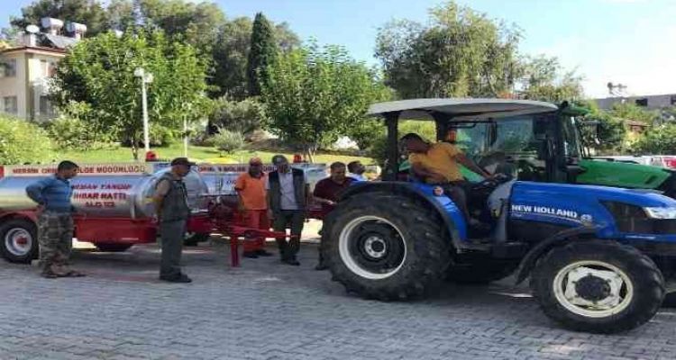 Anamur'da köylülere yangına ilk müdahale için su tankeri dağıtıldı