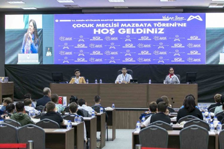 Mersin’de Çocuk Meclisi kuruldu