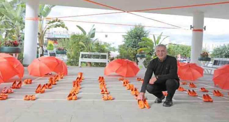 Mersin'de şiddete uğrayan kadınlar için ‘Turuncu Ayakkabı’ sergisi