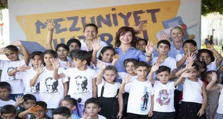 Çocuk atölyesi öğrencileri dönemi başarıyla tamamladı