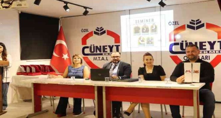 Kariyer Merkezinden lise öğrencilerine seminer