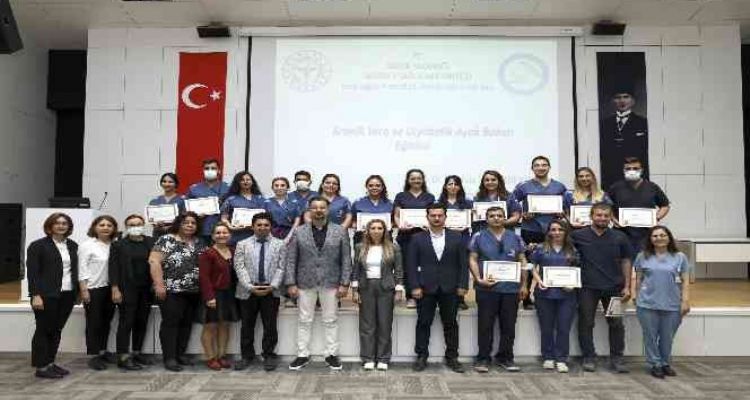 Büyükşehir Belediyesinin evde sağlık ekibine ‘‘Kronik Yara ve Diyabetik Ayak Bakımı' eğitimi