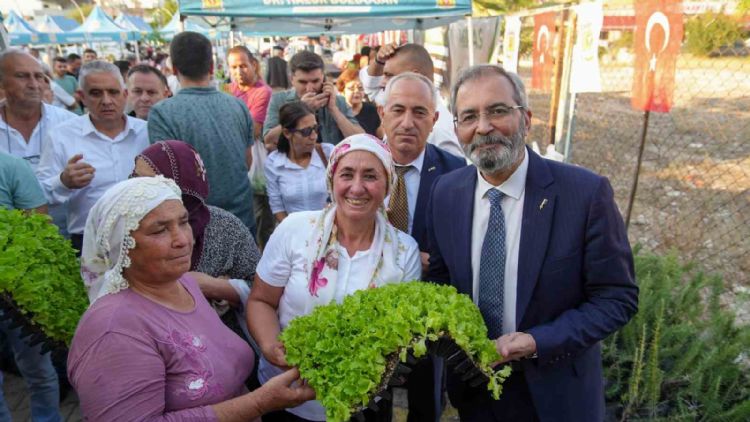 Tarsus Belediyesi 5 yılda 7 milyon fide 500 bin fidan dağıttı