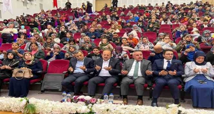 Vali Pehlivan: Afetin yaralarını sarmak için kenetlendik