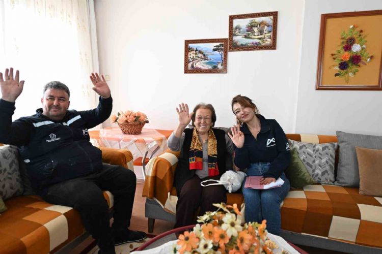 Mersin’de yaşlılara evde bakım ve sosyal destek hizmeti