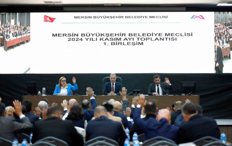 Seçer: İkinci 5 yıllık sürecimizde Mersinlileri raylı sisteme bindireceğiz