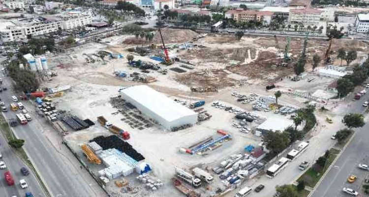 Meclis üyeleri Mersin Metro Hattı çalışmalarını inceledi
