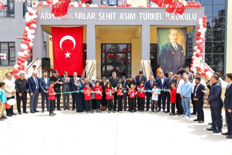 Vali Toros:Bir kahramanın mirasına, sadakatin ifadesidir