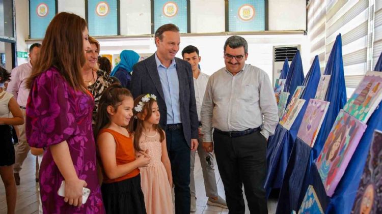 Tarsus’ta kursiyerler yaptıkları eserleri sergiledi