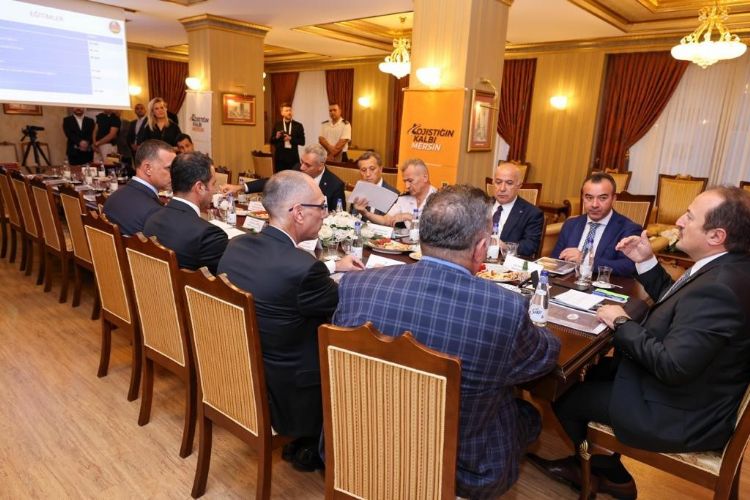 ‘Lojistiğin Kalbi Mersin’ projesiyle tır şoförü yetiştirilecek